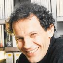 Σταύρος Ξαρχάκος
